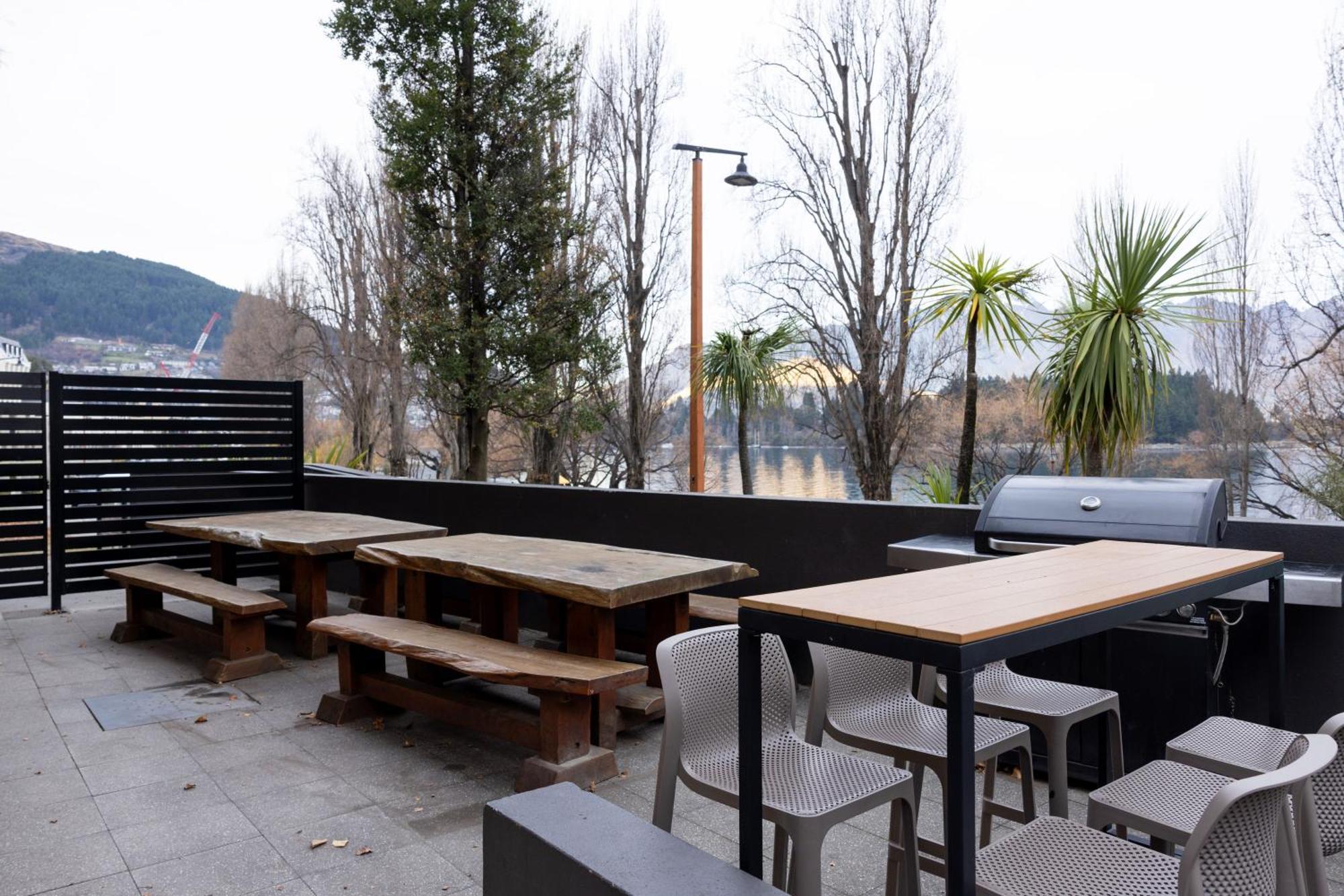 Haka House Queenstown Lakefront Exterior photo